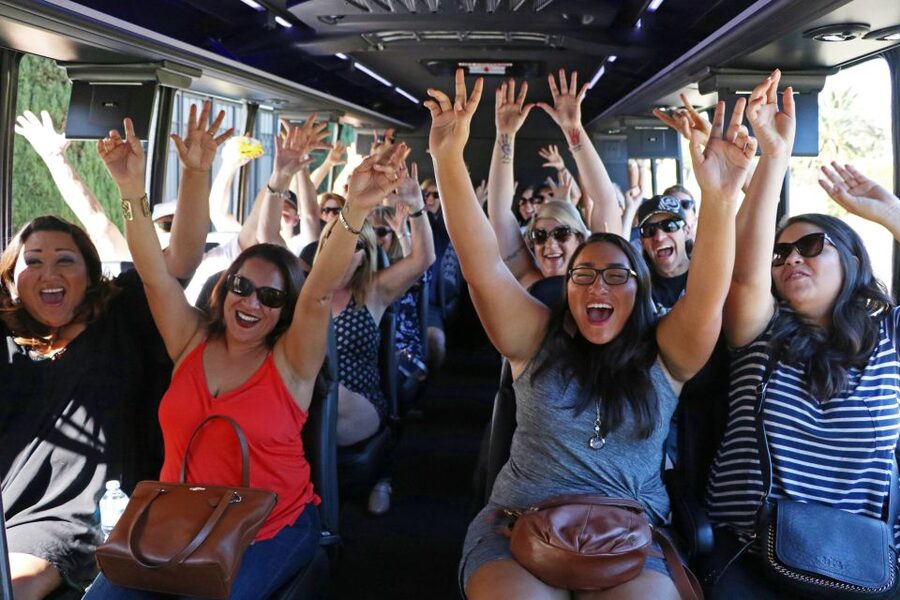 Los Angeles: TMZ Star-Studded Celebrities of Hollywood Tour - Beverly Hills, Beverly Gardens Park and Rodeo Drive