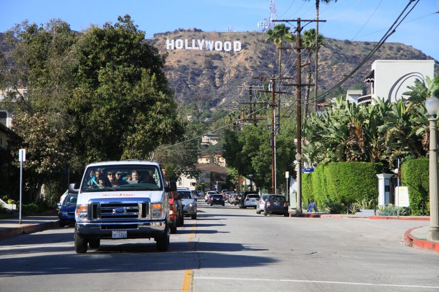 Los Angeles: Warner Bros Studio Hollywood & Bus Tour Package - Warner Bros. Studio: Sets, Stages, and Backlot Streets