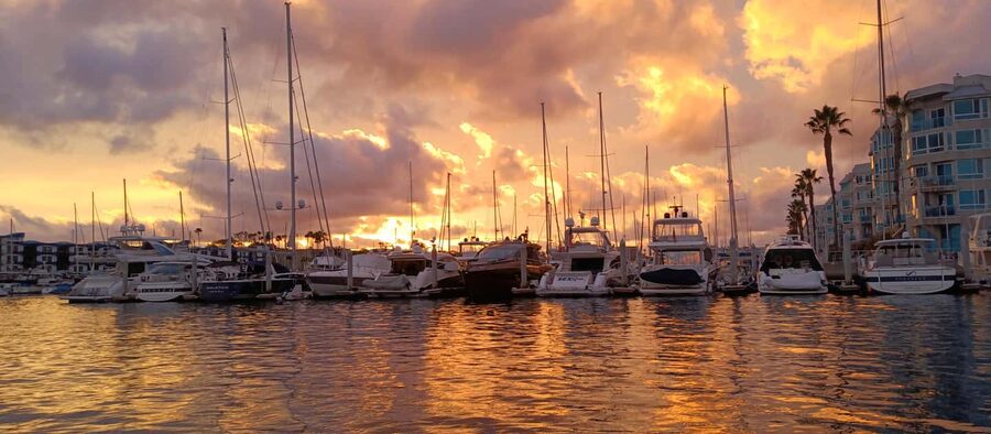 Marina del Rey: Wine Cruise &Music+optional Sushi or Dinner - The Captain Makes the Difference