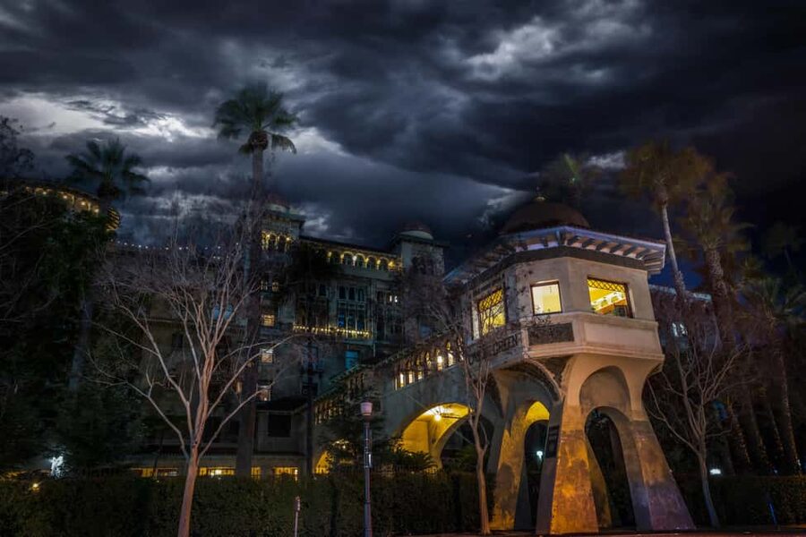 Pasadena: Haunted Walking Tour - Seven Stops, One Hour