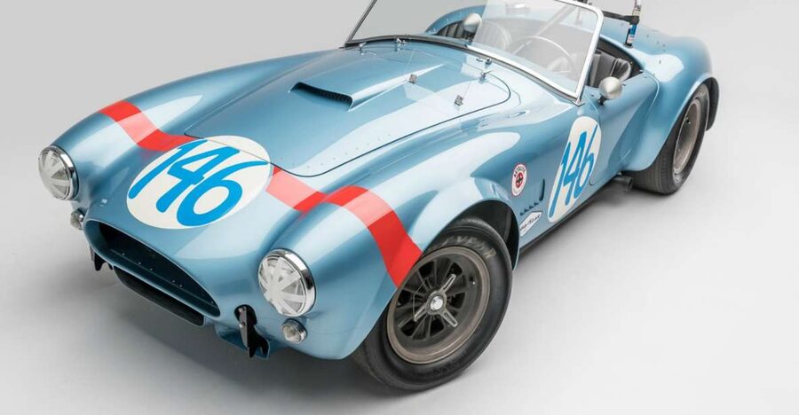 Petersen Automotive Museum Private Highlights Tour - A One-Hour Route Through 120 Years of Cars