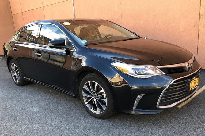 Private Departure Transfer to Los Angeles Airport LAX - Choose a car for people and bags, not just the price
