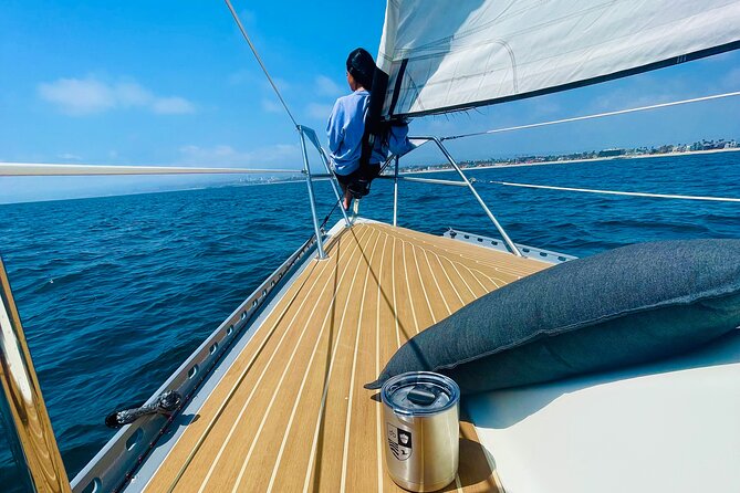 Private Therapy Sailing Adventure - Hors d’oeuvres, rosé and nonalcoholic drinks