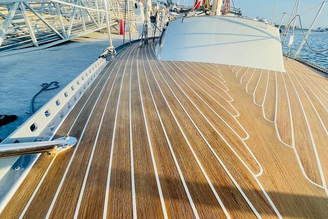 Private Therapy Sailing Adventure - Venice Beach and its old pier