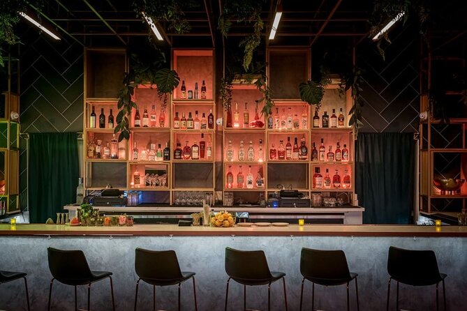 Santa Monica Bar & Club Crawl - The 10:30 pm finish leaves the rest of the night open