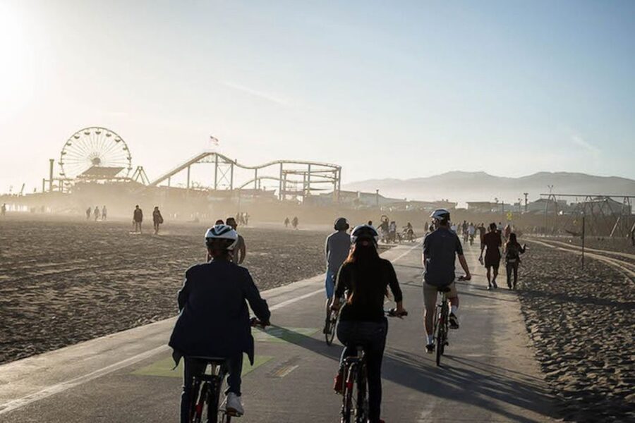 Santa Monica: Full Day Bike Rental - From 2nd Street to the Santa Monica Pier