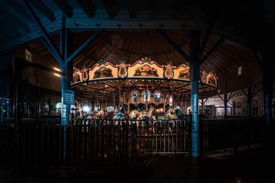 Santa Monica: Ghosts and Phantoms of the Pier Walking Tour - Who should take this walk?
