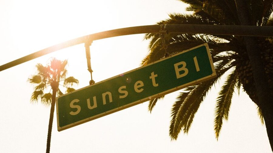 Sunset Strip True Crime and Haunted Tales Walking Tour - Chateau Marmont and the price of celebrity