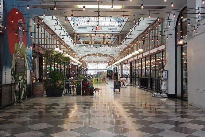 The History and Architecture of Downtown Los Angeles - How to Prepare for Three Hours on Foot