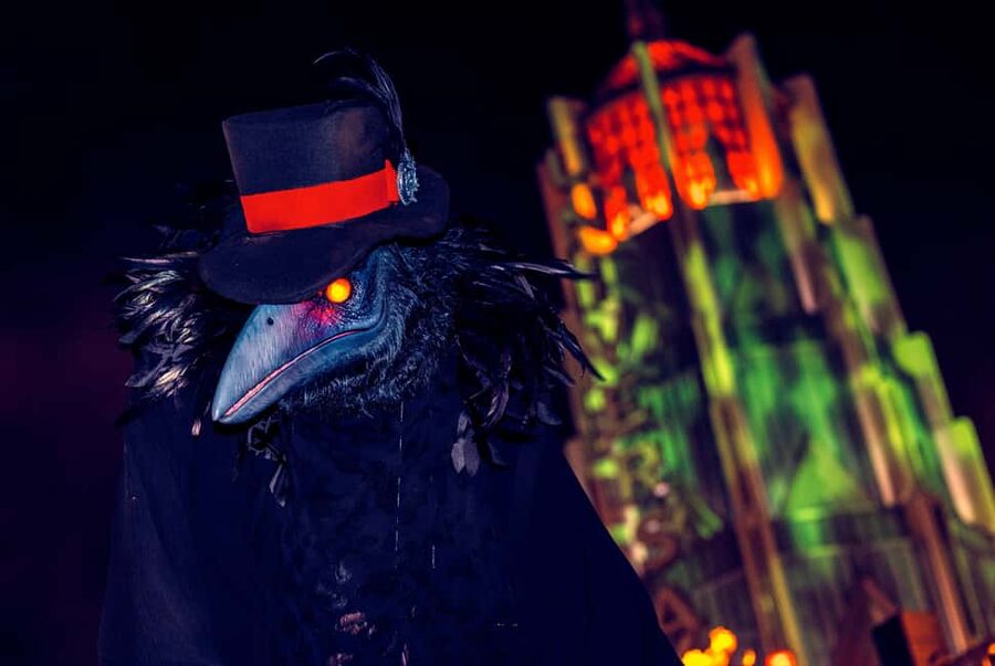 Universal Studios Hollywood: Halloween Horror Nights - Long lines are the main cost of admission